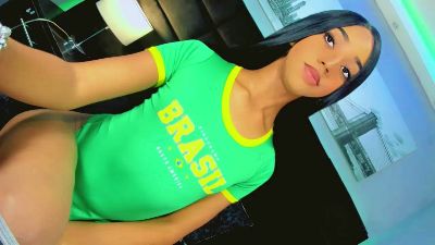 DaniielaFoxx live cam on Cam4