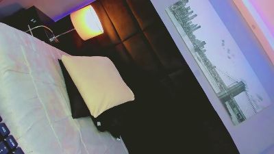 DaniielaFoxx live cam on Cam4