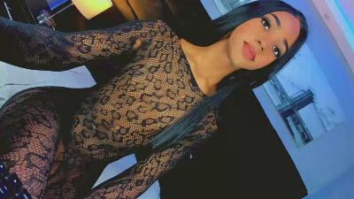 DaniielaFoxx live cam on Cam4