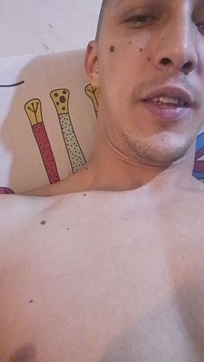 DaniloRico live cam on Cam4