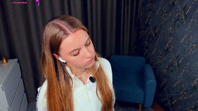 DanitaComans webcam
