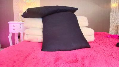 DannaDoll69 live cam on Cam4