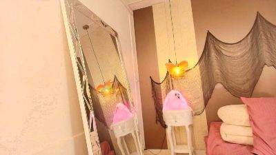 DannaDoll69 live cam on Cam4
