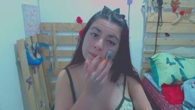 Danna_zv live cam on Cam4