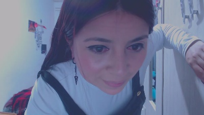 Danna_zv live cam on Cam4