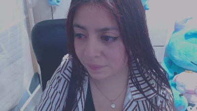 Danna_zv live cam on Cam4