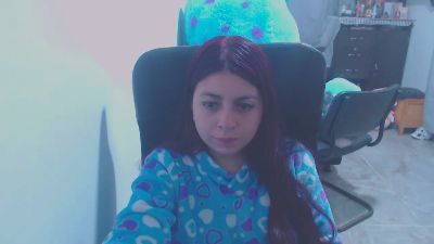 Danna_zv live cam on Cam4