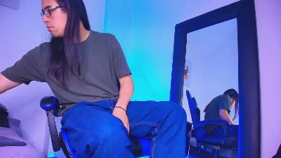 Danner_walkerr live cam on Cam4