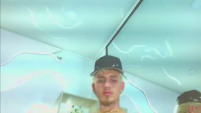 DanntheStiff live cam on Cam4