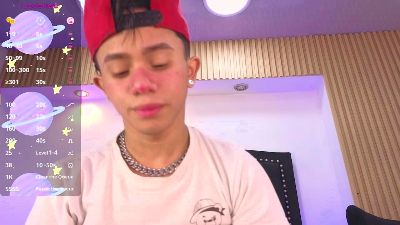 DannySantoro_ live cam on Cam4