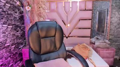 Danny_luxx live cam on Cam4
