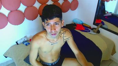 Dannyssex1 live cam on Cam4