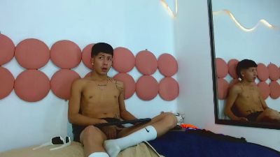 Dannyssex1 live cam on Cam4