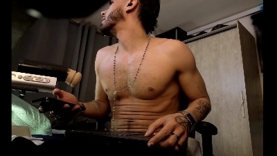 DanyGozme live cam on Cam4