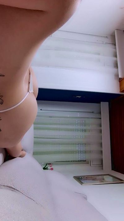 Danyz9 live cam on Cam4
