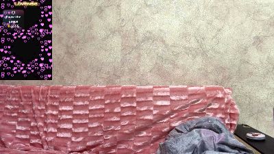 DaphineGehred live cam on Cam4
