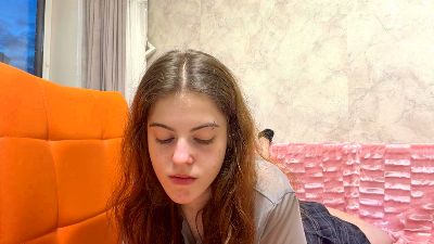 DaphineGehred live cam on Cam4