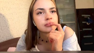 DaraChatlos live cam on Cam4