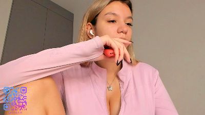 DaraKellon live cam on Cam4