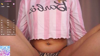 DaraKellon live cam on Cam4