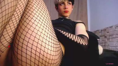 Darasweet18 live cam on Cam4