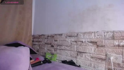 Darasweet18 live cam on Cam4