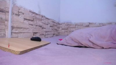 Darasweet18 live cam on Cam4
