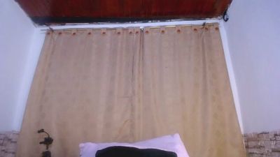 Darasweet18 live cam on Cam4