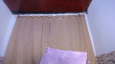 Darasweet18 live cam on Cam4