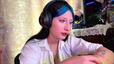 DarbyRoussell live cam on Cam4