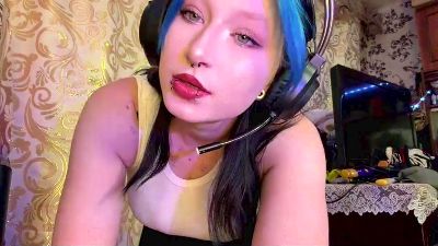 DarbyRoussell live cam on Cam4
