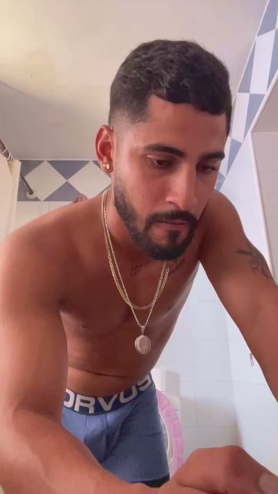 Darcal076 live cam on Cam4
