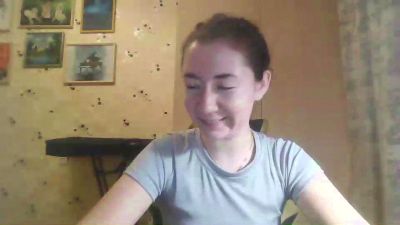 DarceyMorioka live cam on Cam4