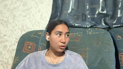 DarceyMorioka live cam on Cam4