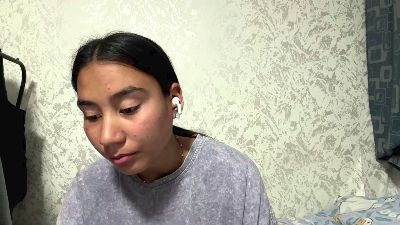 DarceyMorioka live cam on Cam4