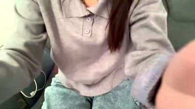 DarceyMorioka live cam on Cam4