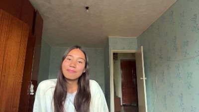 DarceyMorioka live cam on Cam4