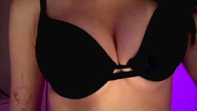 DarcyTokley live cam on Cam4