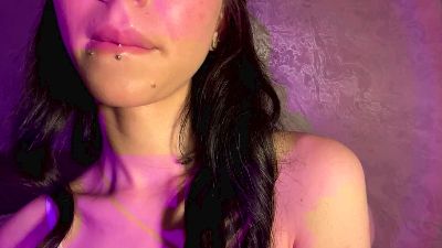 DarcyTokley live cam on Cam4