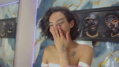 DariaAtehortua live cam on Cam4