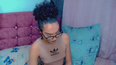 DariaAtehortua live cam on Cam4