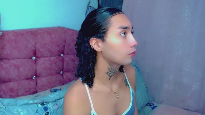DariaAtehortua live cam on Cam4