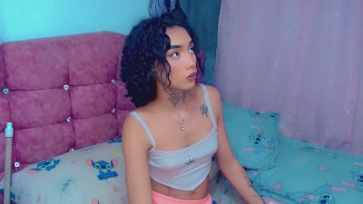 DariaAtehortua live cam on Cam4