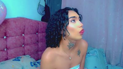 DariaAtehortua live cam on Cam4