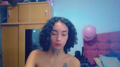 DariaAtehortua live cam on Cam4