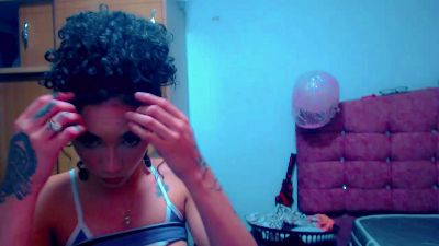 DariaAtehortua live cam on Cam4