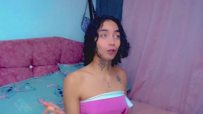 DariaAtehortua live cam on Cam4