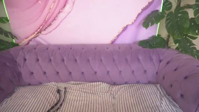 DariaCalm live cam on Cam4