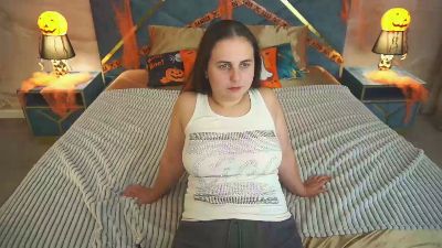 DariaCalm live cam on Cam4
