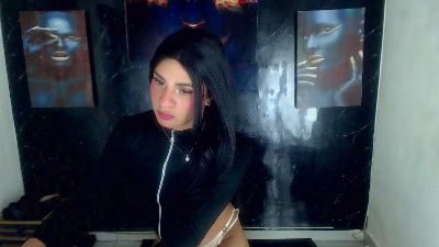 Darianny_glow live cam on Cam4